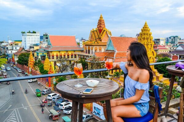 TT-02-PACKAGES, 5D4N-Phnom Penh-Siem Reap-Phnom Penh by Air