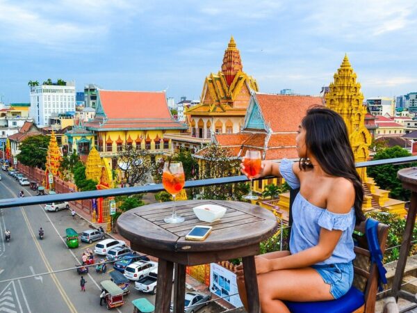 TT-02-PACKAGES, 5D4N-Phnom Penh-Siem Reap-Phnom Penh by Air
