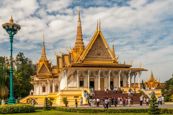 TT-41-PACKAGES, 5D4N-Siem Reap-Phnom Penh By Bus-Sky-40