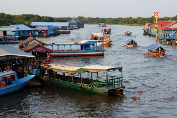 TT-44-PACKAGES, 5D4N-Phnom Penh-Mekong Island-Culture Village-Siem Reap By Bus